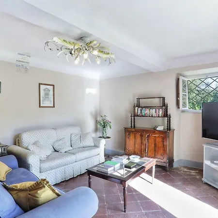 Vila Clara 12 By Salogi